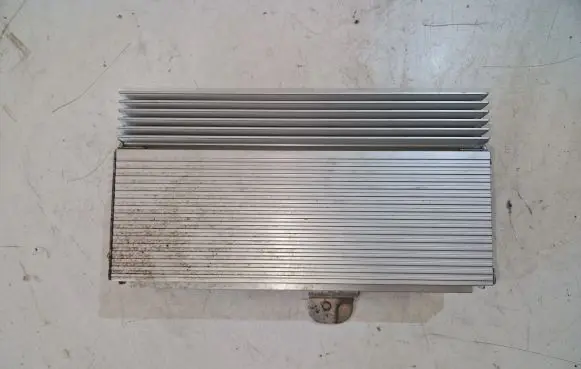 Chrysler Grand Voyager V Sound amplifier 05107086AG