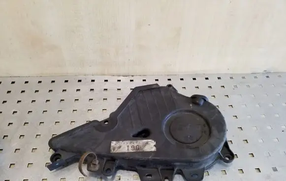 Toyota Avensis Verso Timing belt guard (cover) 9095001357A