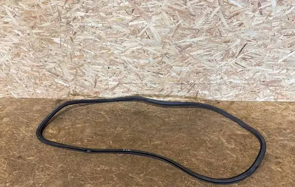 Audi A3 S3 8V Rubber seal front coupe door 8V3831721B