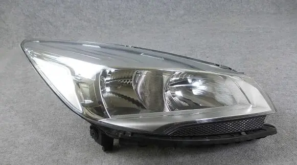 Ford Kuga II Headlight/headlamp CV4413W029AE