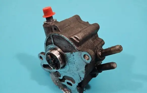 Vacuum pump