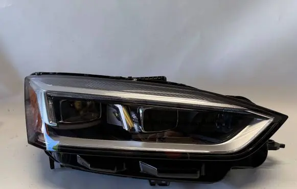 Audi A5 Headlight/headlamp 8W6941040B