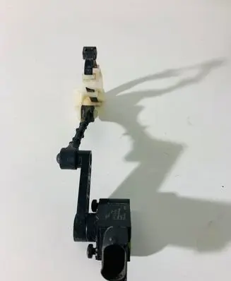 Rear air suspension level height sensor