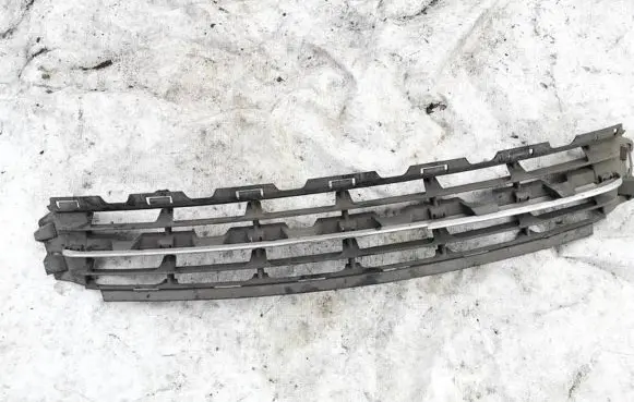 Ford Mondeo Mk III Front bumper lower grill 3s7117b968ce 3s71-17b968-ce