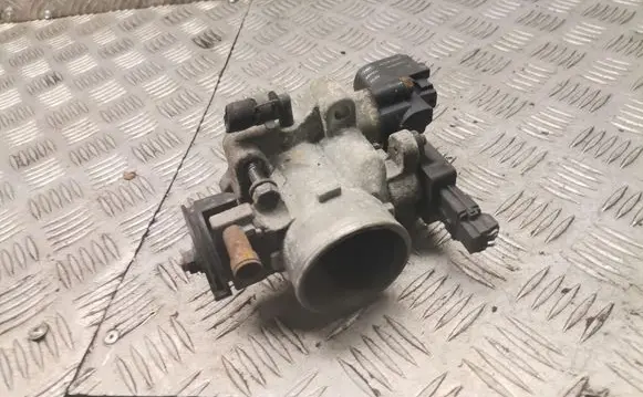 Hyundai Accent Throttle valve 9570930001