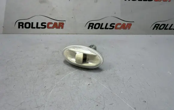 Toyota Aygo AB10 Front fender indicator light 9680057480