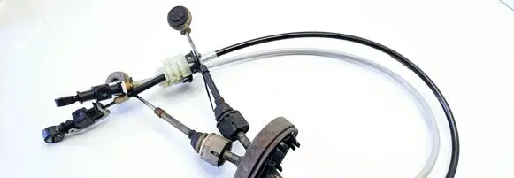 Opel Vectra C Gear shift cable linkage 55559460