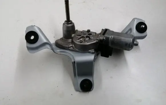 Hyundai Kona I Rear window wiper motor 98700J9000