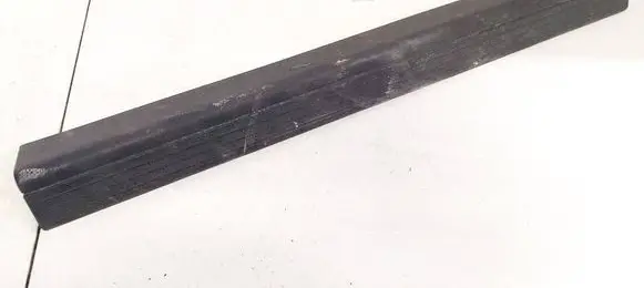 Mercedes-Benz C AMG W204 Front sill trim cover A2046860136