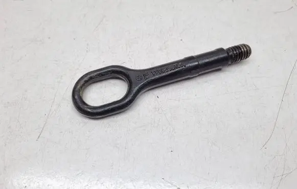 Volkswagen PASSAT B6 Towing hook eye 1T0805815A