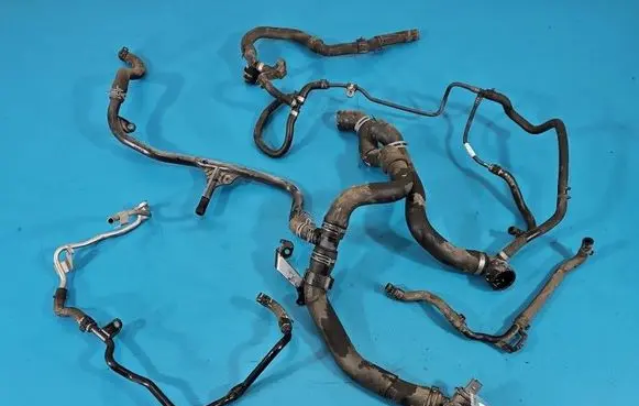 Skoda Octavia Mk3 (5E) Engine coolant pipe/hose IMPRK1569036