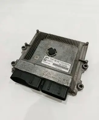 Peugeot 308 Engine control unit/module 9811824980 141960279 V29059811A