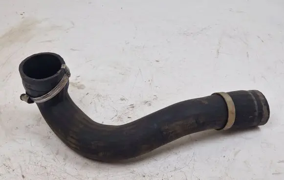Land Rover Freelander 2 - LR2 Intercooler hose/pipe