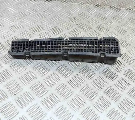 Dodge Stealth Quarter panel pressure vent MB609499