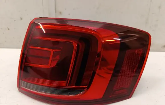 Volkswagen Jetta VI Rear/tail lights 5C6945208A