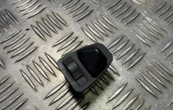 BMW 3 E46 Wing mirror switch 613183736919