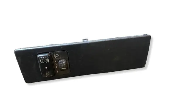 Mercedes-Benz Sprinter W901 W902 W903 W904 Headlight level height control switch 9016891008