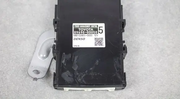 Toyota Yaris Other control units/modules 896900D050 896900D0505 MB1028500830