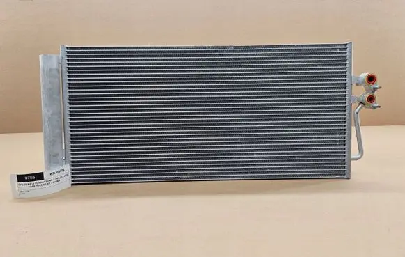 Polestar 2 Air conditioning (A/C) radiator (interior) EV400