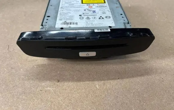 Navigation unit CD/DVD player