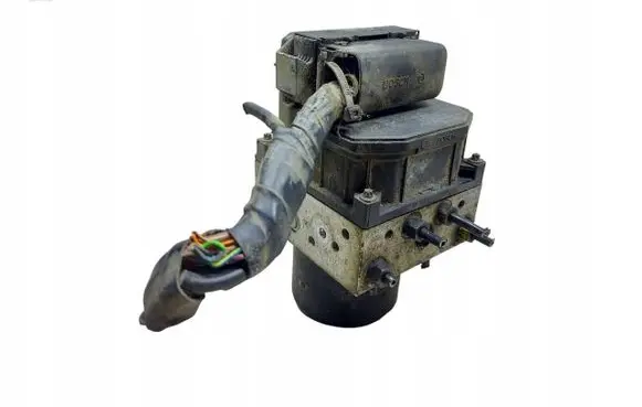 Skoda Fabia Mk1 (6Y) ABS Pump 0265222006