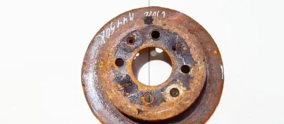 Honda Civic Rear brake disc neventiliuojamas
