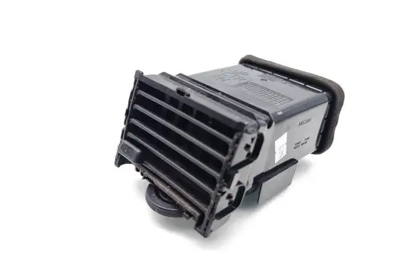 Nissan Leaf I (ZE0) Rear air vent grill 687503NL0A