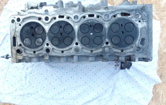 Ford Focus Engine head 9688418110