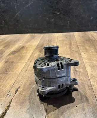 Skoda Octavia Mk2 (1Z) Generator/alternator