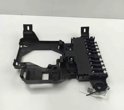 Mercedes-Benz C W206 Fuse module A2235408444 A2065450901