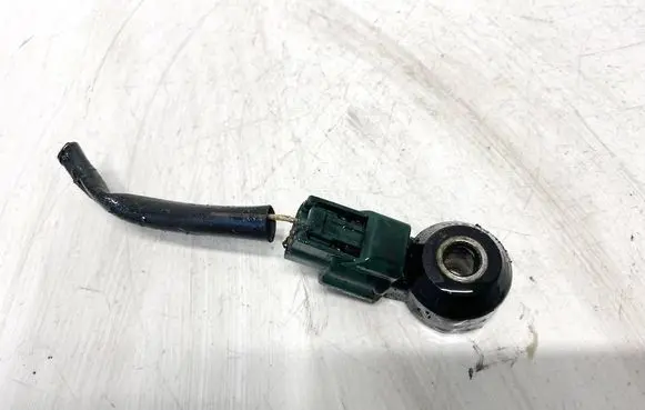 Subaru Legacy Detonation knock sensor kne26