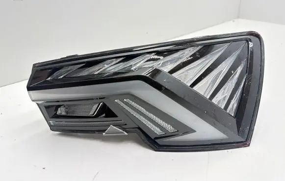 Skoda Octavia Mk4 Rear/tail lights 5E3945208A 0021396606 0H2103151091
