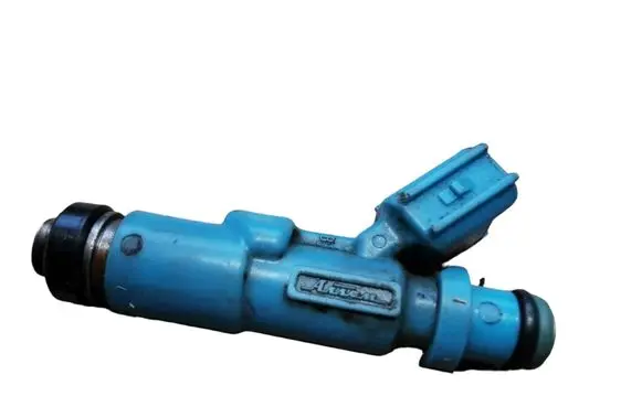Toyota Yaris Fuel main line pipe 2325023020