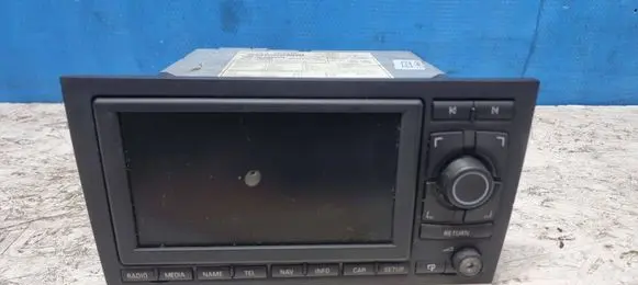 Seat Exeo (3R) Radio/CD/DVD/GPS head unit 3R0035192