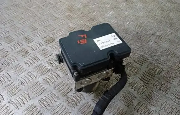 Skoda Fabia Mk3 (NJ) ABS Pump 6C0907379K 6R0907379BA 0004