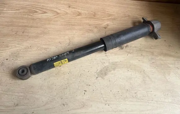 Opel Astra J Rear shock absorber/damper 13314312