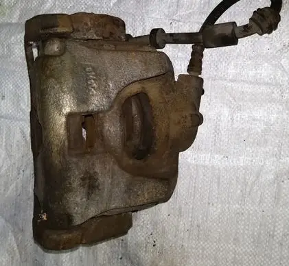 Volvo V70 Front brake caliper