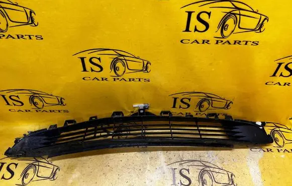 Tesla Model 3 Front bumper lower grill 108592700C