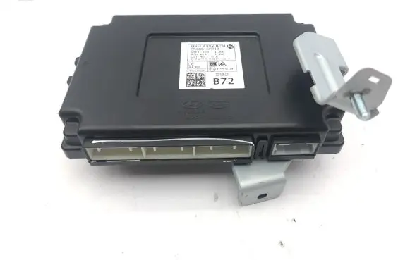 Hyundai Kona I BSM Control unit 95400CM710