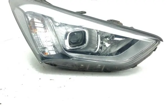 Hyundai Santa Fe Headlight/headlamp