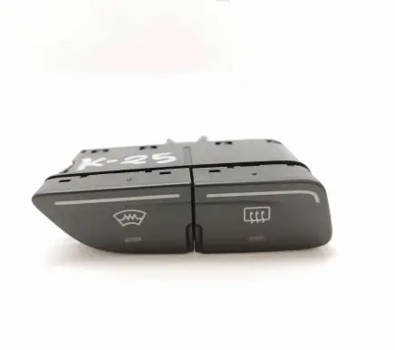 Ford Focus Windscreen/window heater switch AM5T18K574AB