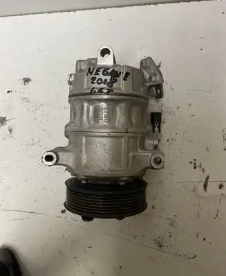 Renault Megane IV Air conditioning (A/C) compressor (pump) 926001268R 2509902604