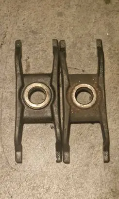 Mazda 5 Fuel Injector clamp holder 