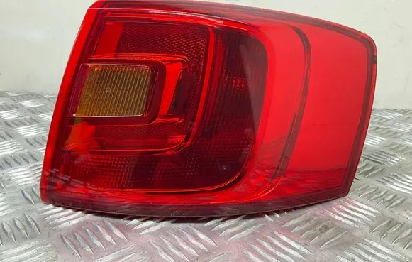 Volkswagen Jetta VI Rear/tail lights 5C6945096E