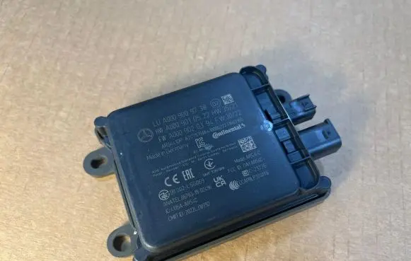 Mercedes-Benz C W206 Distronic sensor radar A0009009738 0009009738