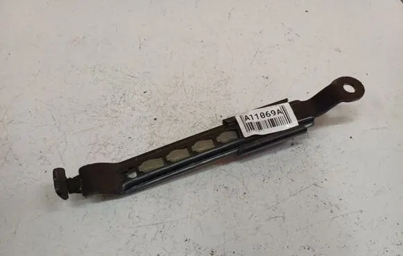 Toyota Previa (XR30, XR40) II Seat belt adjustment rail 