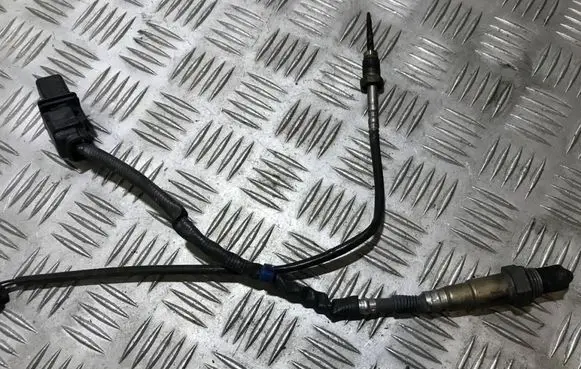 BMW 5 F10 F11 Lambda probe sensor 0281004018 779160003