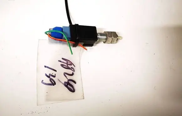 Lexus IS 220D-250-350 Brake pedal sensor switch 