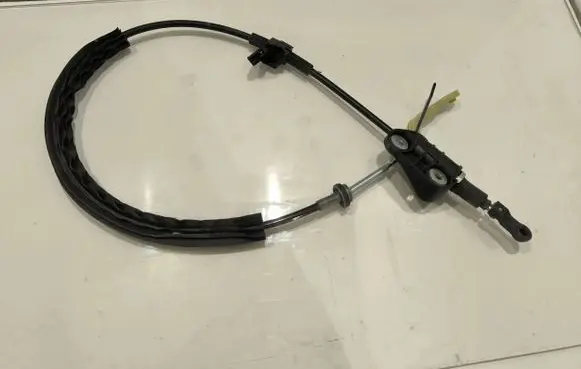 Audi Q3 8U Gear shift cable linkage 5qf713266