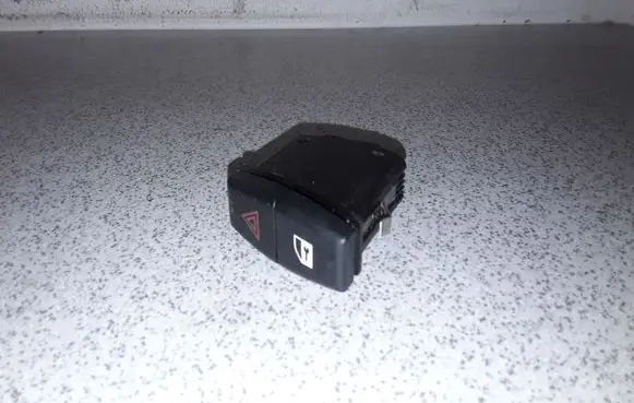 BMW 5 E60 E61 Hazard light switch 61316919506 6919506